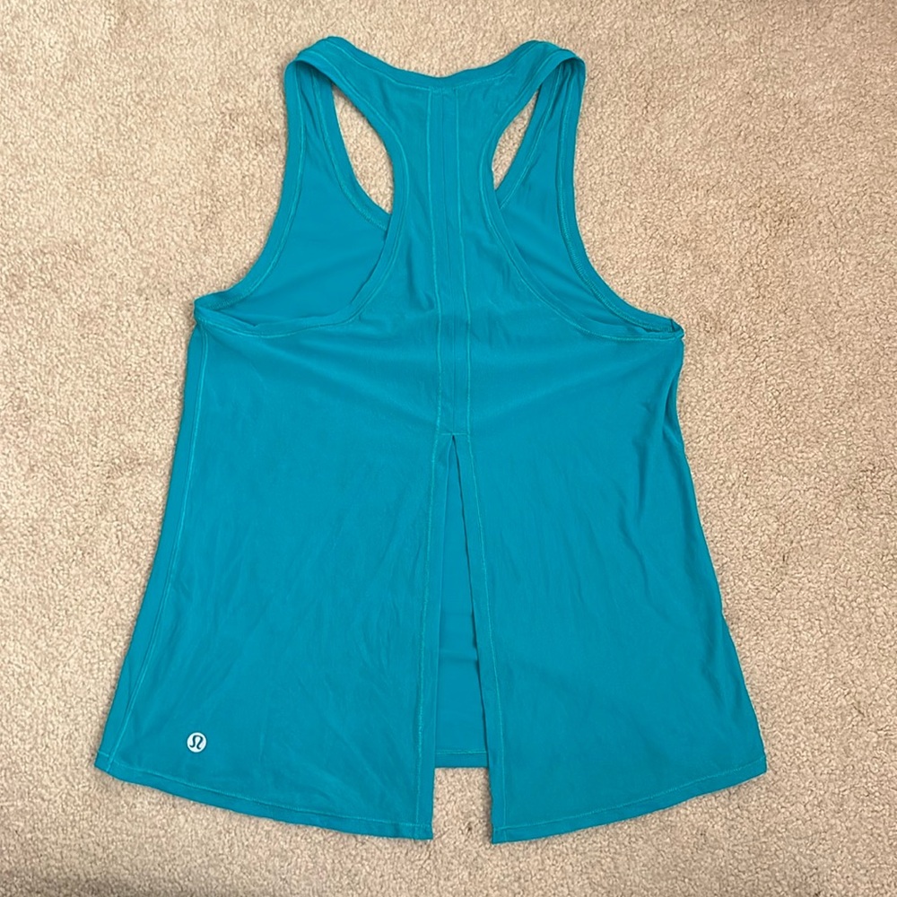 Lululemon tank top size 2